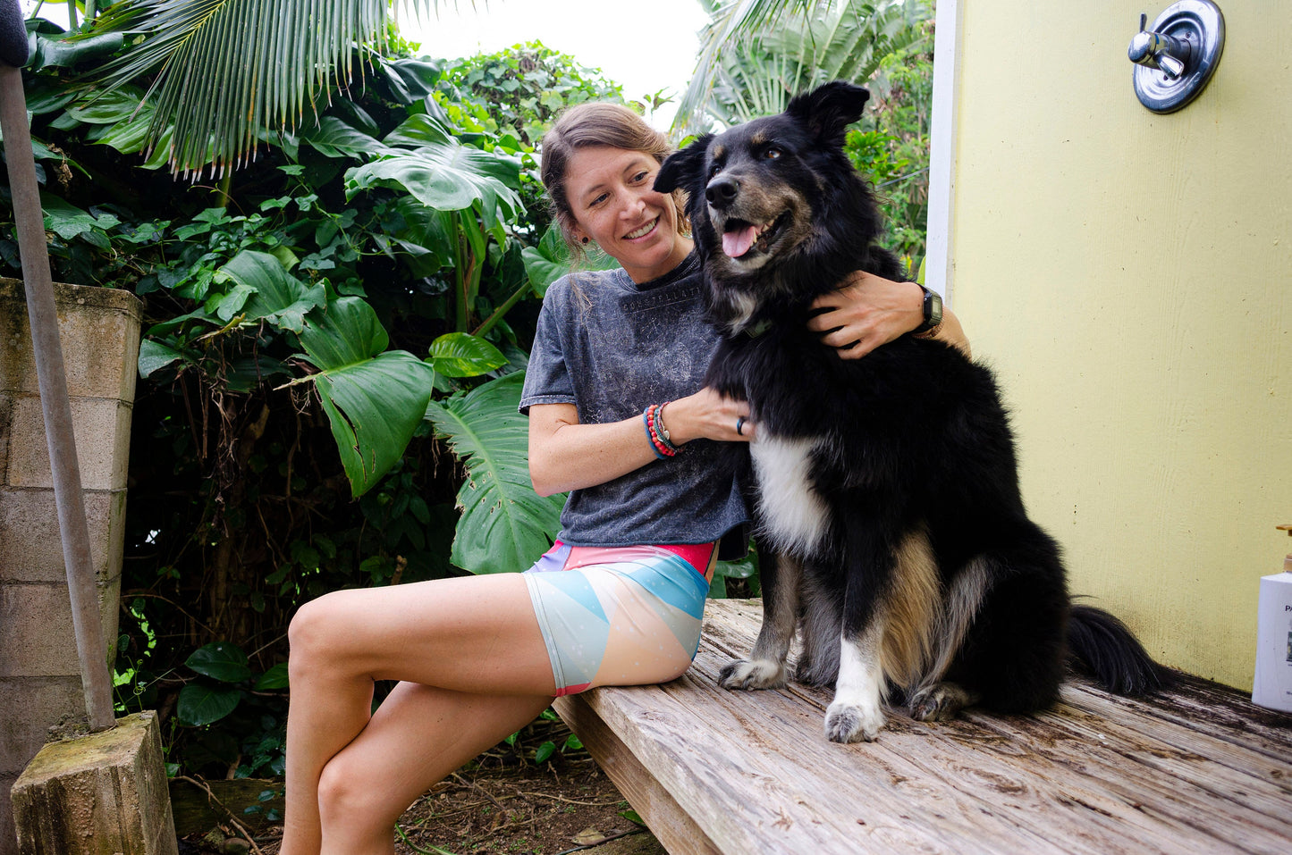 Polygon Explosion - athleisure unisex shorts