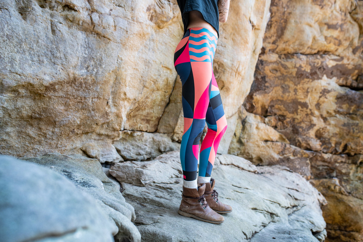 Magenta tides - athleisure unisex leggings